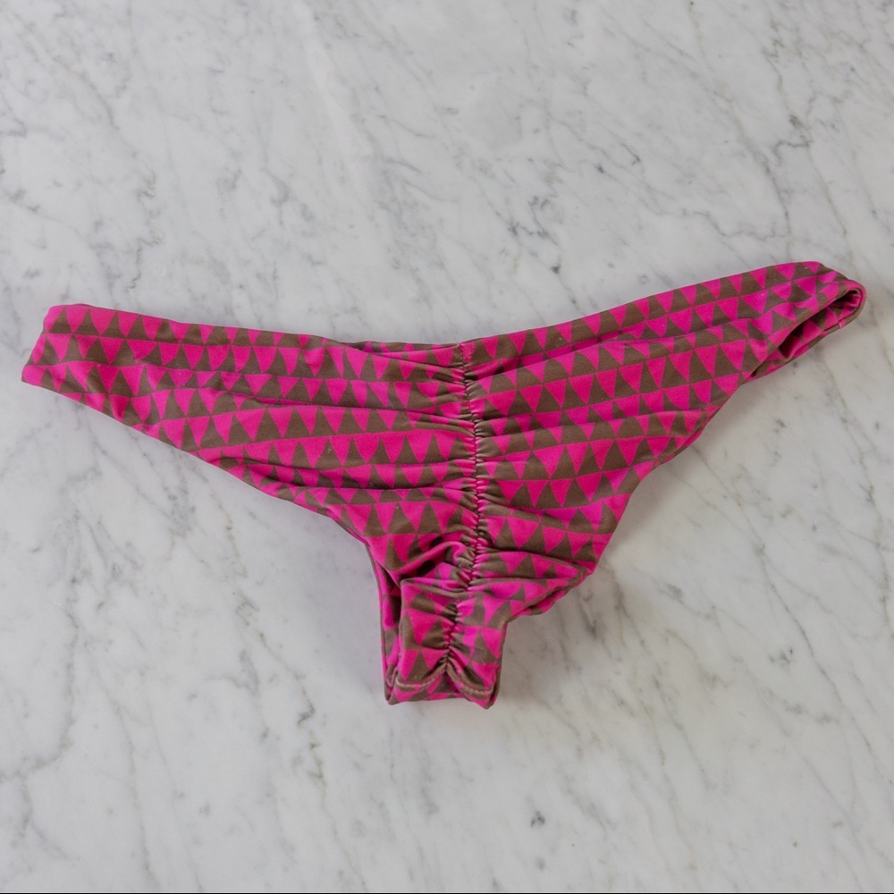Toripraver bikini bottoms - Picture 2 of 3